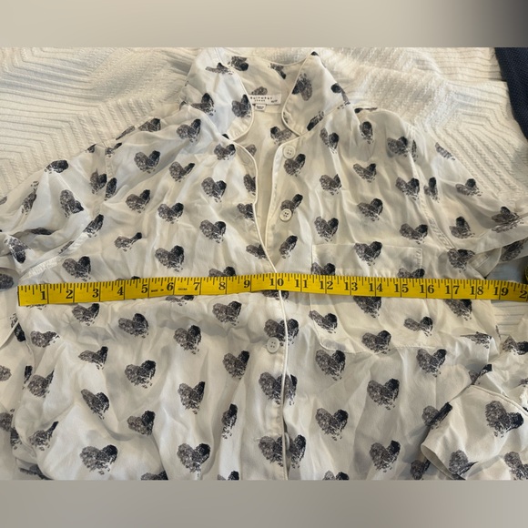 Equipment Silk Pajama Set Heart Thumb Print XS - Picture 5 of 16